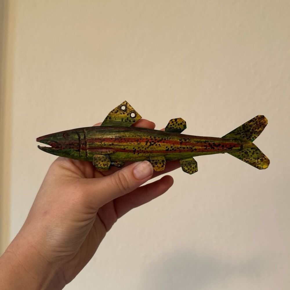 Vintage Handmade Folk Art Swimming Ice Fishing Spearing Fish Decoy Lure - Picture 4 of 7